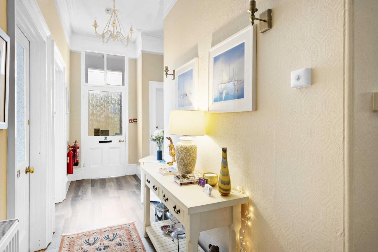 The Netley Bed & Breakfast Torquay Dış mekan fotoğraf