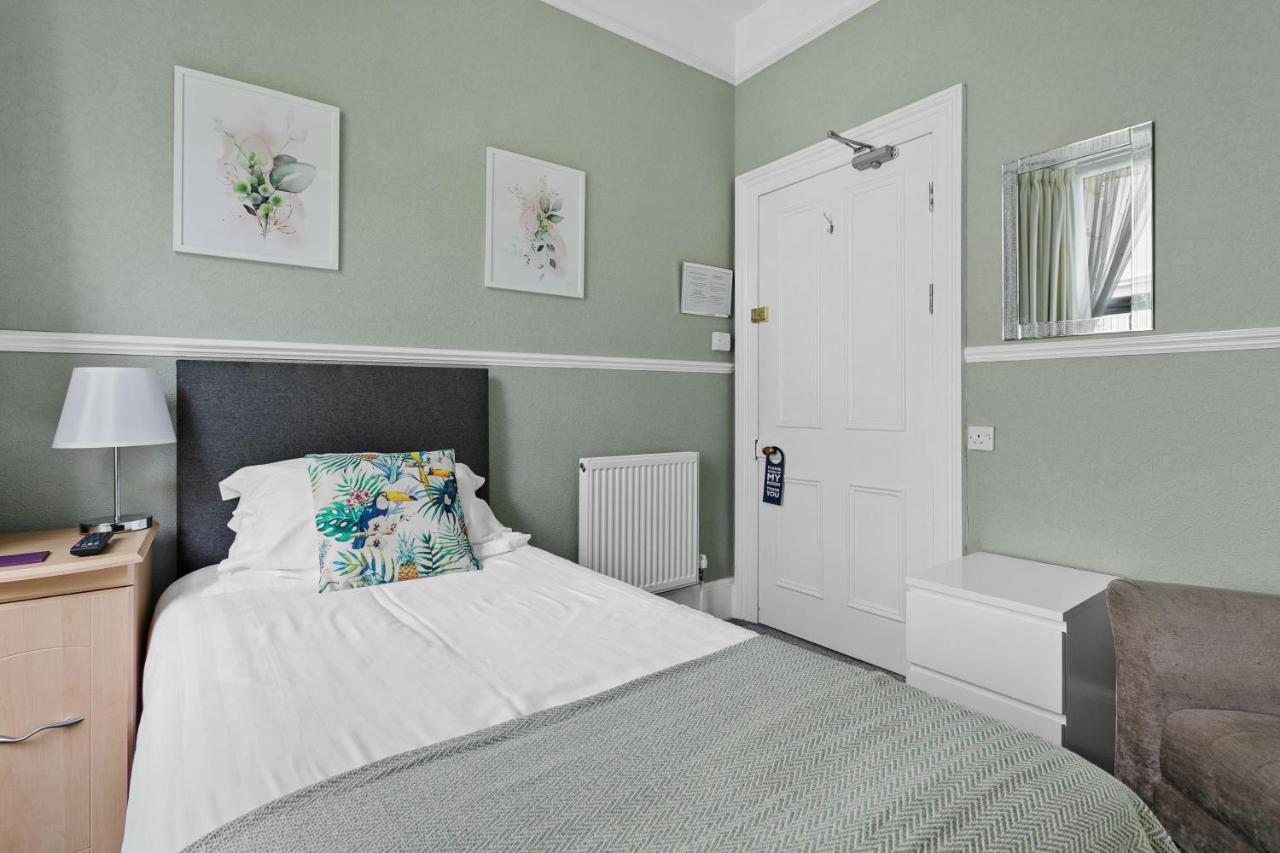 The Netley Bed & Breakfast Torquay Dış mekan fotoğraf